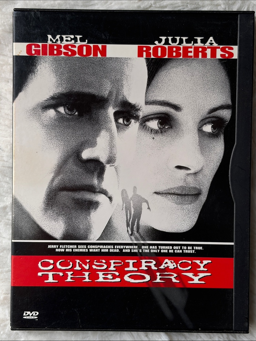 Conspiracy Theory (DVD) - Mel Gibson, Julia Roberts - Black/Red